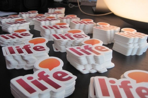 Life-Sticker - Gli adesivi del network