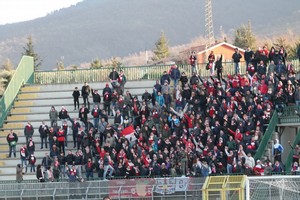 Calcio, Melfi-Barletta 3-0