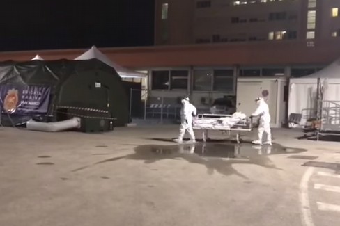 Attivato l'ospedale da campo di Barletta