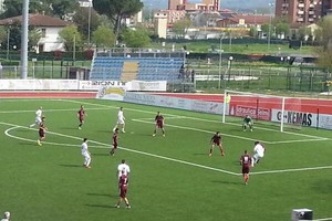 Calcio, Pontedera-Barletta 3-1