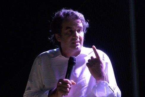 Raffaele Fitto presenta a Barletta la candidata Rossella Piazzolla