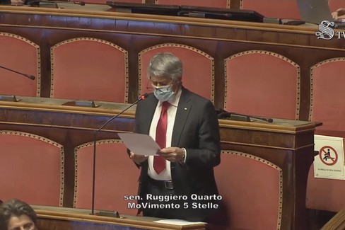 Inquinamento ambientale a Barletta, Quarto ne parla in Senato