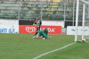 Viareggio-Barletta 3-0