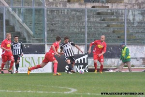 Viareggio-Barletta 2-1