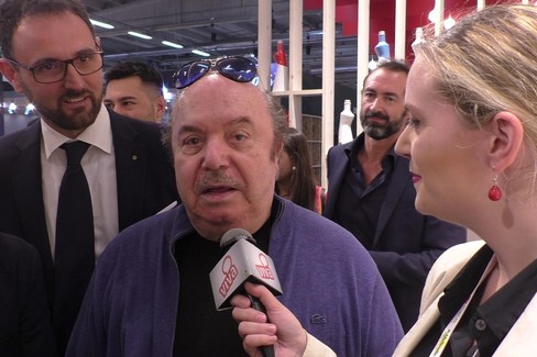 Al Cibus 2018 la simpatia di Lino Banfi coinvolge anche Barletta