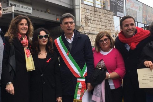Barletta celebra la Giornata contro la violenza sulle donne: le interviste di BarlettaViva