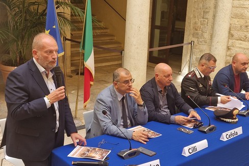 La presentazione del Carosello dei Carabinieri della Disfida 2026