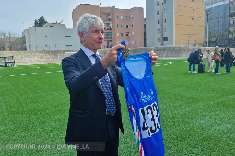 Il ministro per lo sport Abodi in visita a Barletta. <span>Foto Ida Vinella</span>