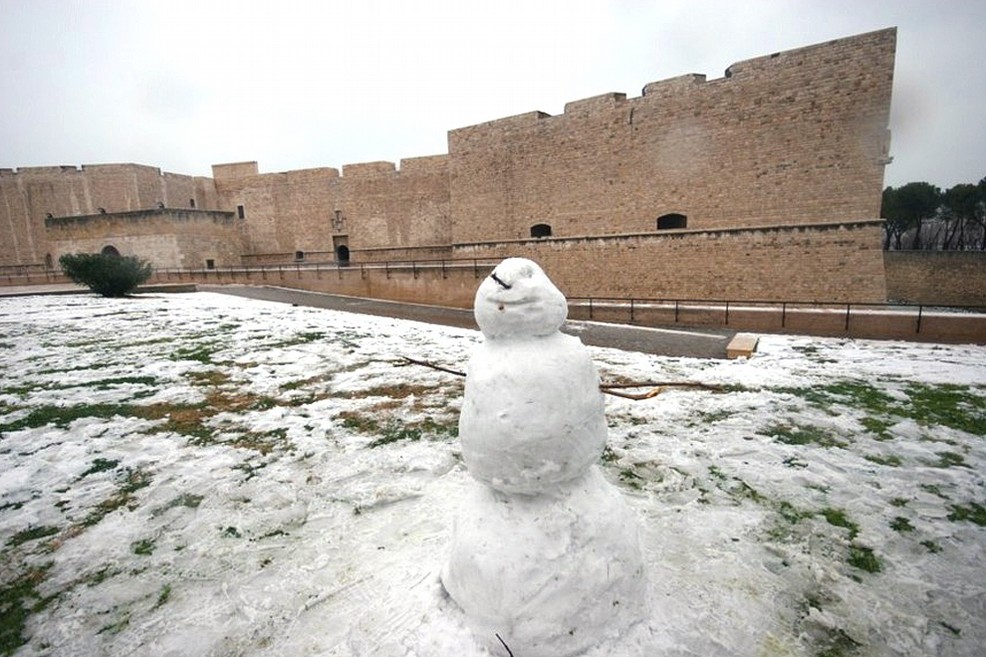 Castello innevato