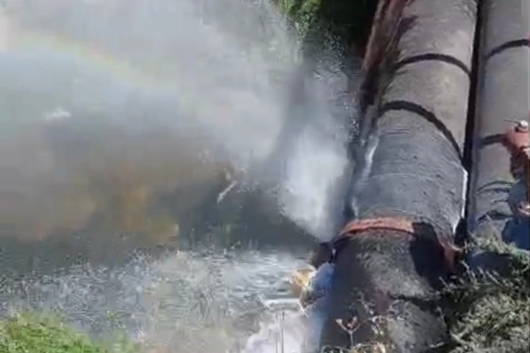 salta condotta tra barletta ed andria spreco di acqua ingente e campagne allagate