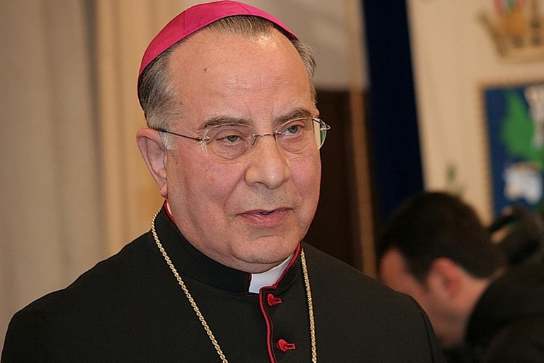 Arcivescovo Pichierri