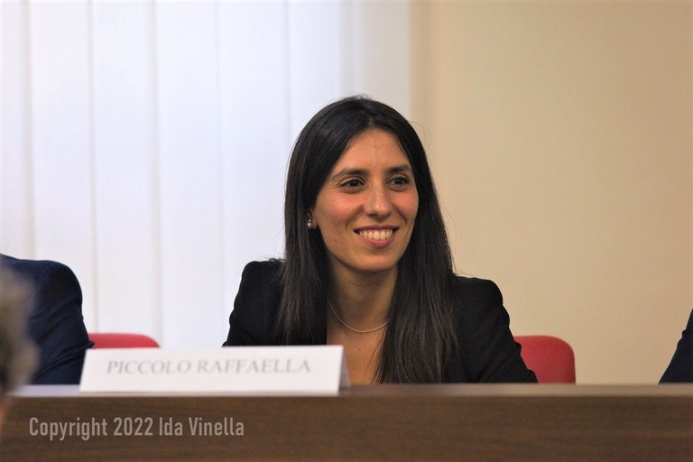 Raffaella Piccolo in consiglio comunale. <span>Foto Ida Vinella</span>