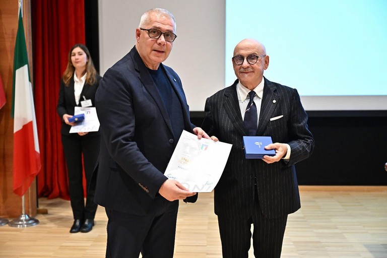 Stella di bronzo al prof. Francesco Montenero, presidente dell’Atletica Sprint Barletta