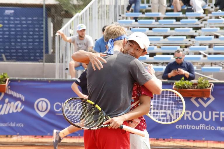 Tennis: Open Barletta 2024 - Zdenek Kolar e Tseng Chun-Hsin vincono il torneo di doppio. <span>Foto Cosimo Campanella</span>