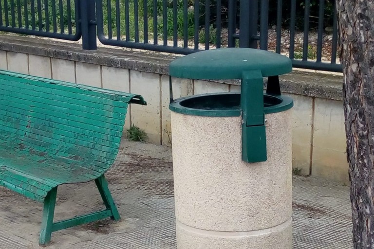 Pulizia nell'area di sosta a Canne della Battaglia