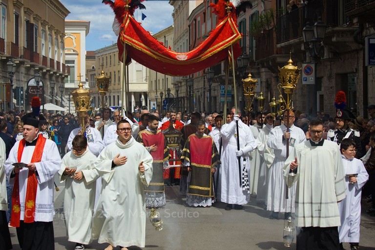 Processione Venerdì Santo Barletta. <span>Foto Mario Sculco</span>