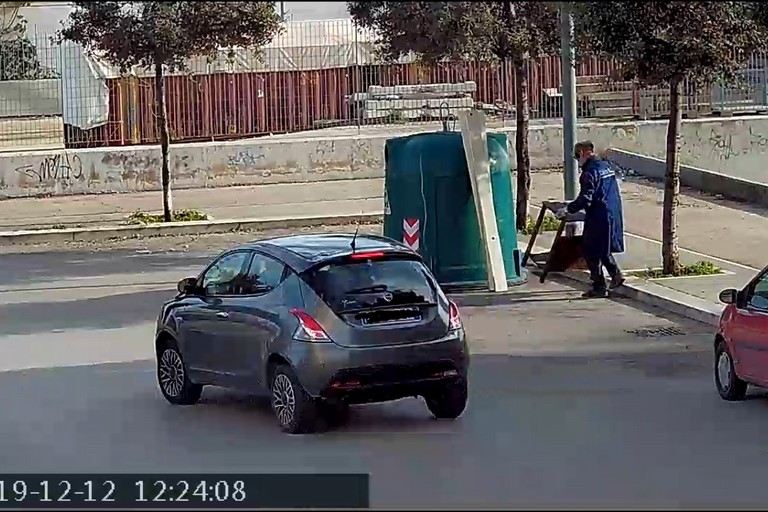 Abbandono illecito di rifiuti