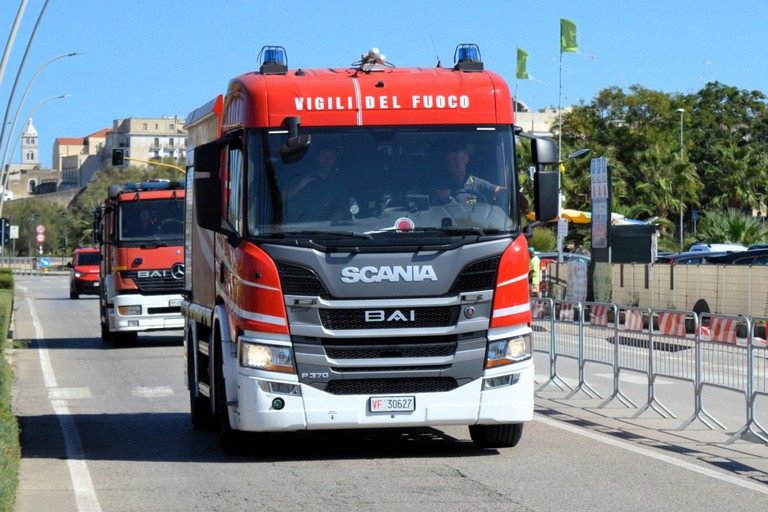 Vigili del Fuoco lungomare Barletta. <span>Foto Corrado Germinario</span>