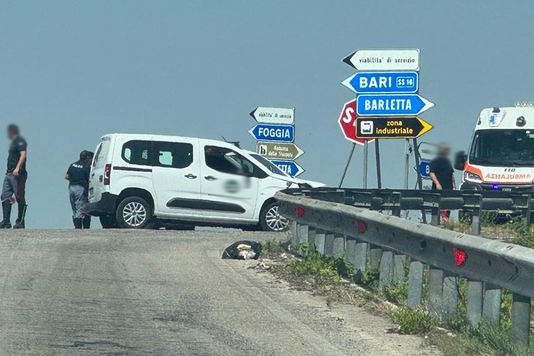 L'incidente allo svincolo Madonna dello Sterpeto