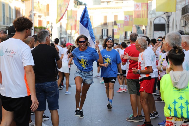 Grande successo per la sesta edizione della Carrera della Disfida di Barletta 2025