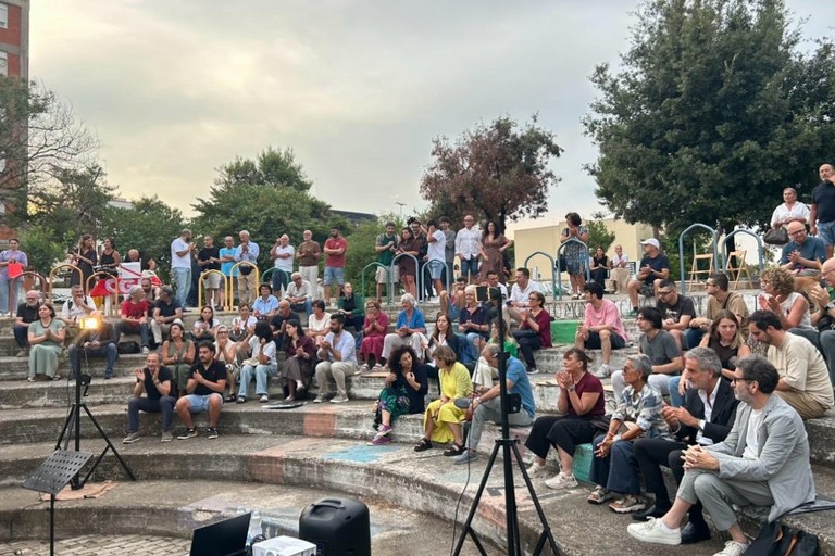 Confronto e partecipazione: a Barletta l'assemblea pubblica 