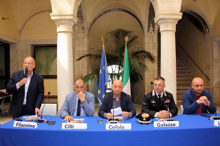 Carosello storico dell’Arma dei Carabinieri a Barletta